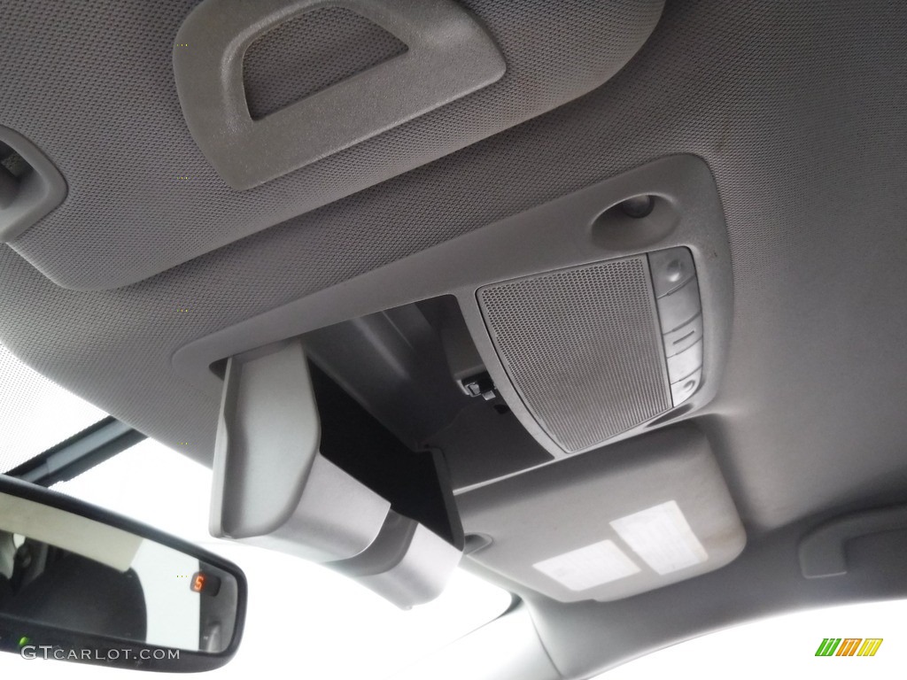 2015 Rogue SV AWD - Gun Metallic / Charcoal photo #17