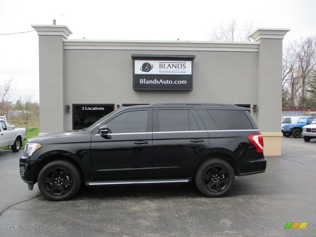 Agate Black Ford Expedition
