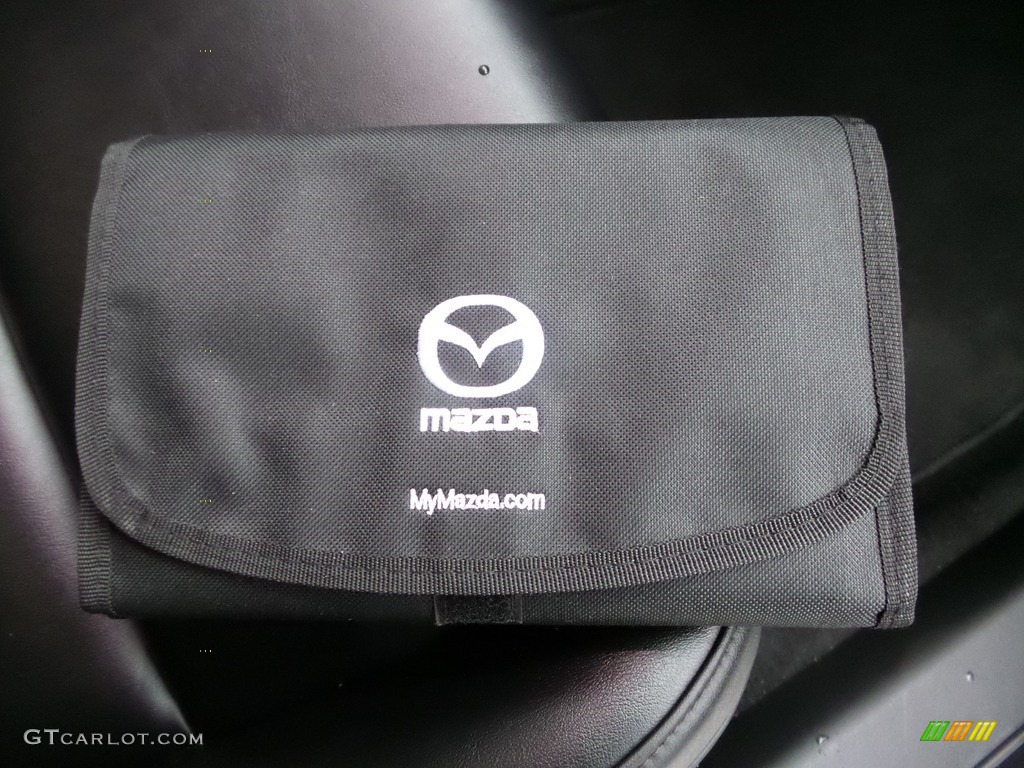 2020 MAZDA3 Hatchback - Jet Black Mica / Black photo #14