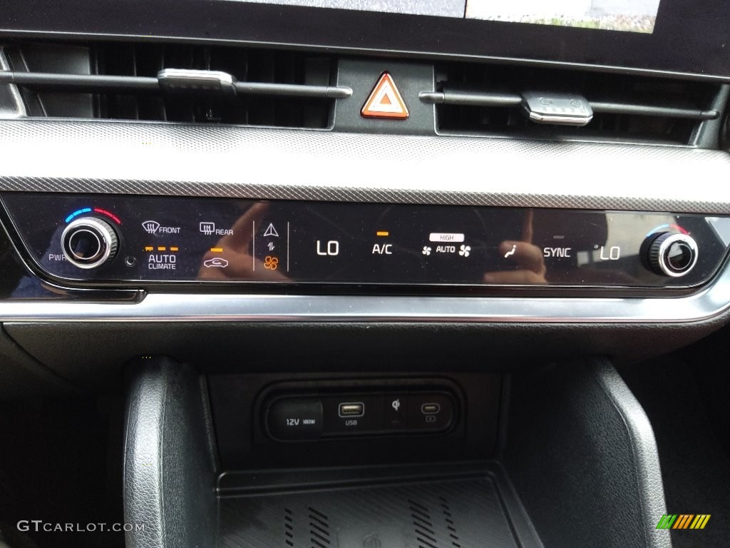 2023 Kia Sportage SX Prestige Controls Photo #145902801
