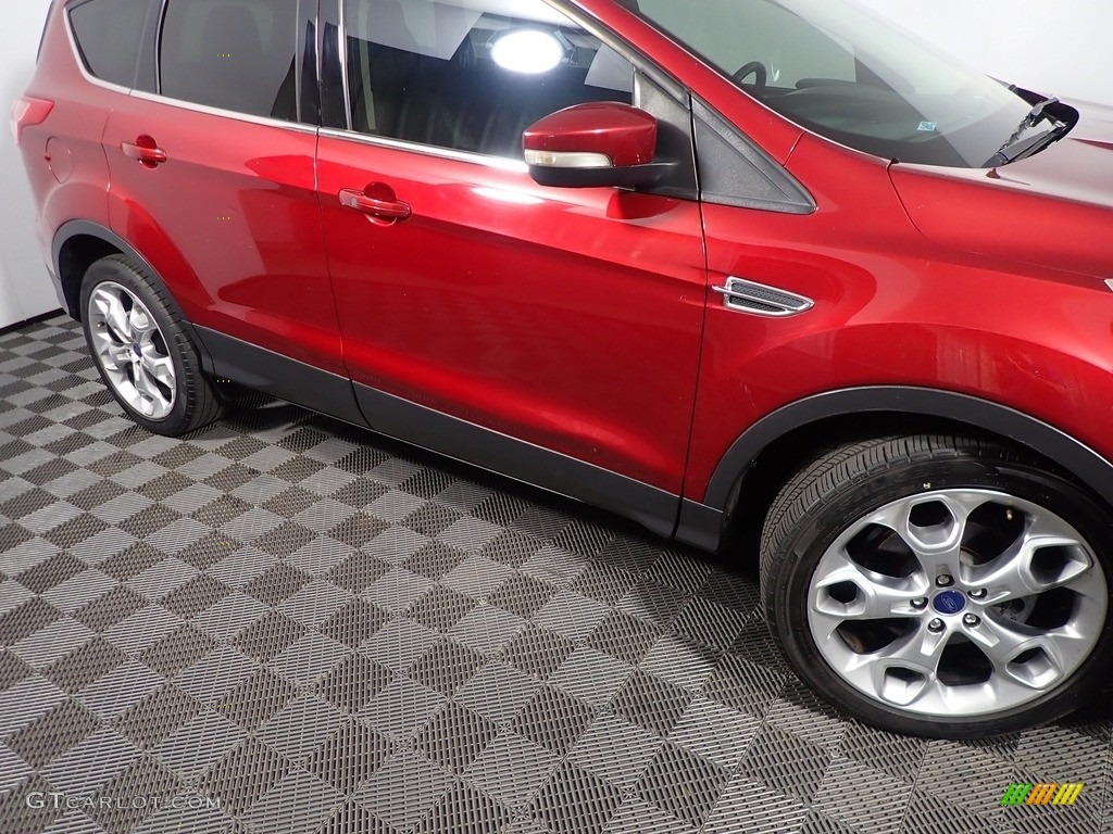 2015 Escape Titanium - Ruby Red Metallic / Charcoal Black photo #6