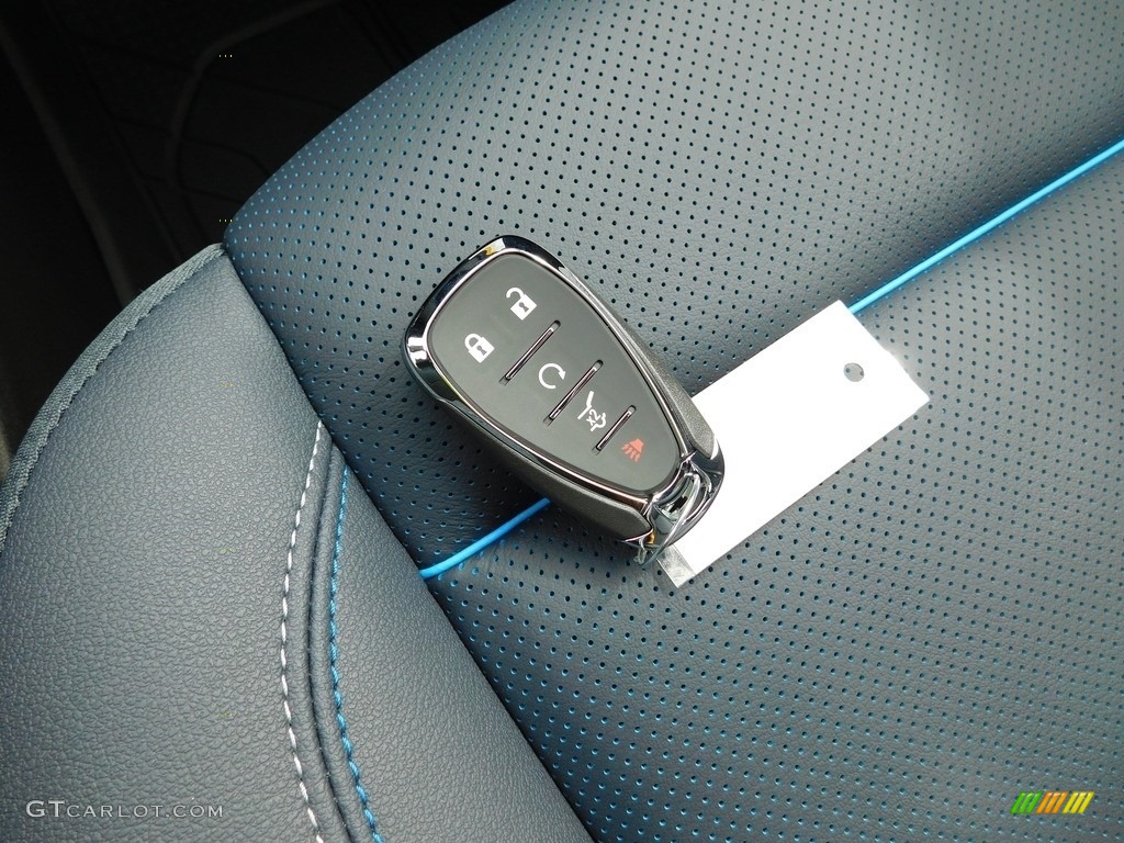 2023 Chevrolet Blazer RS AWD Keys Photos
