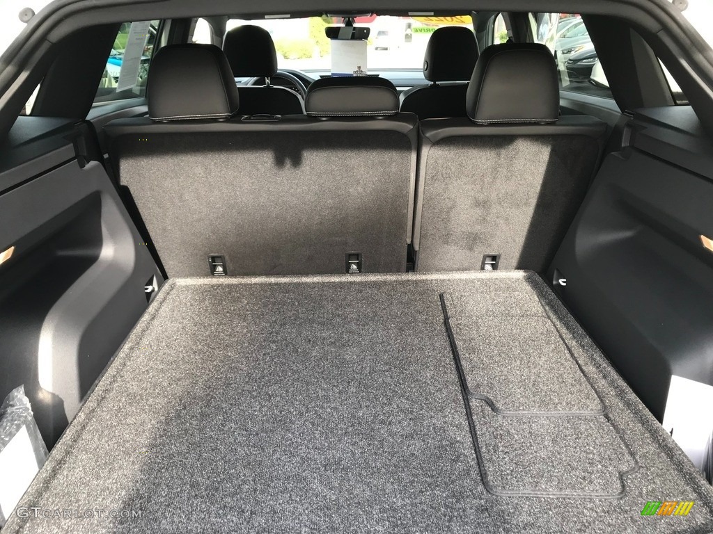 2022 Atlas Cross Sport SE 4Motion - Pure White / Dark Beige/Titan Black photo #7