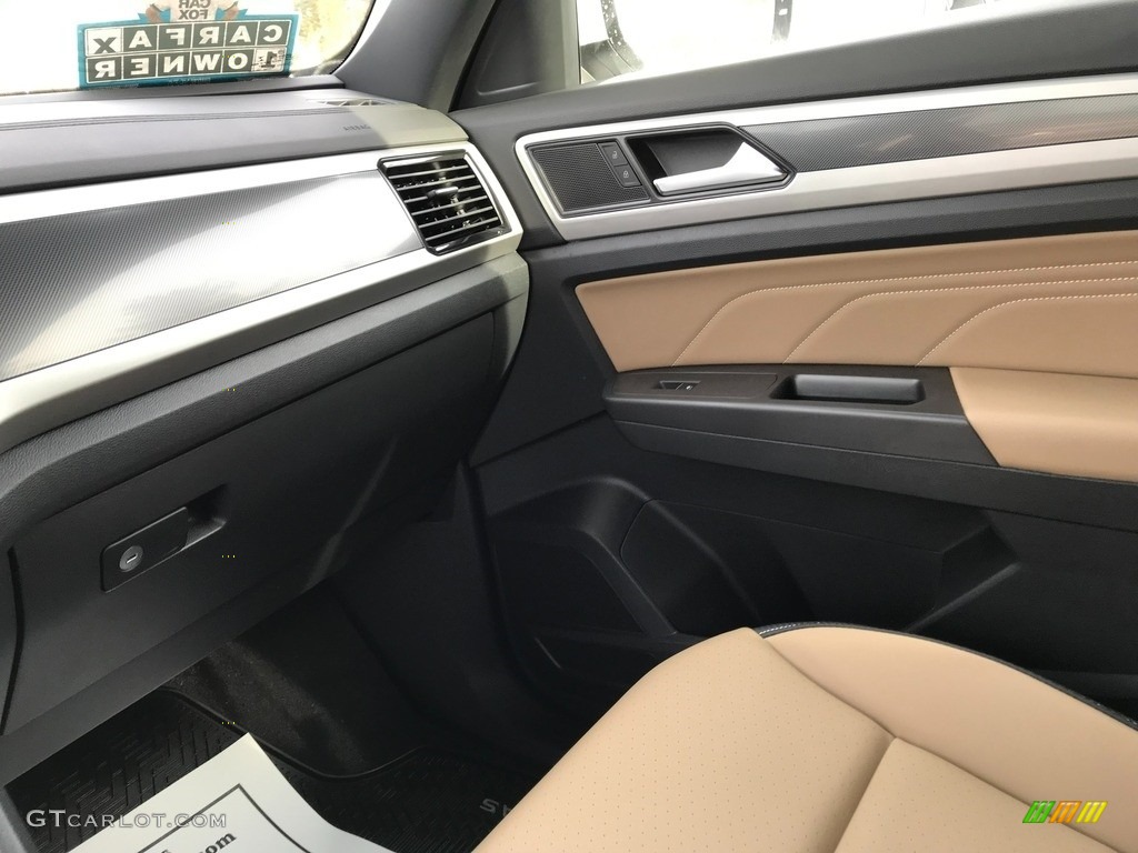 2022 Atlas Cross Sport SE 4Motion - Pure White / Dark Beige/Titan Black photo #31