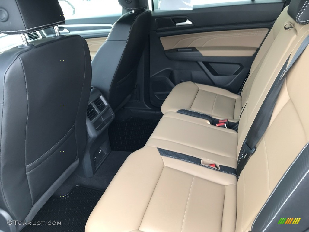 2022 Atlas Cross Sport SE 4Motion - Pure White / Dark Beige/Titan Black photo #35