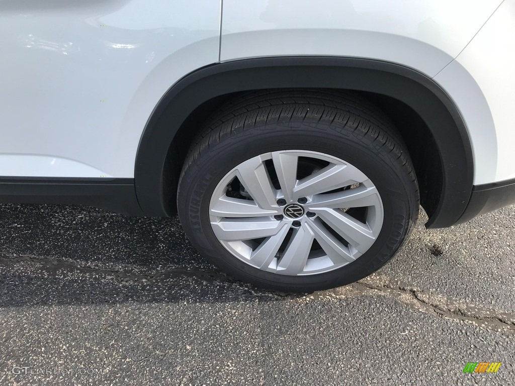 2022 Atlas Cross Sport SE 4Motion - Pure White / Dark Beige/Titan Black photo #43