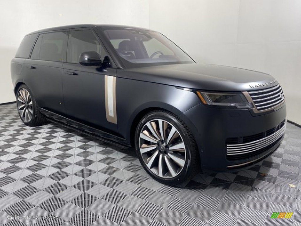 Ligurian Black Ultra Metallic (Matte) 2023 Land Rover Range Rover SV Exterior Photo #145907104