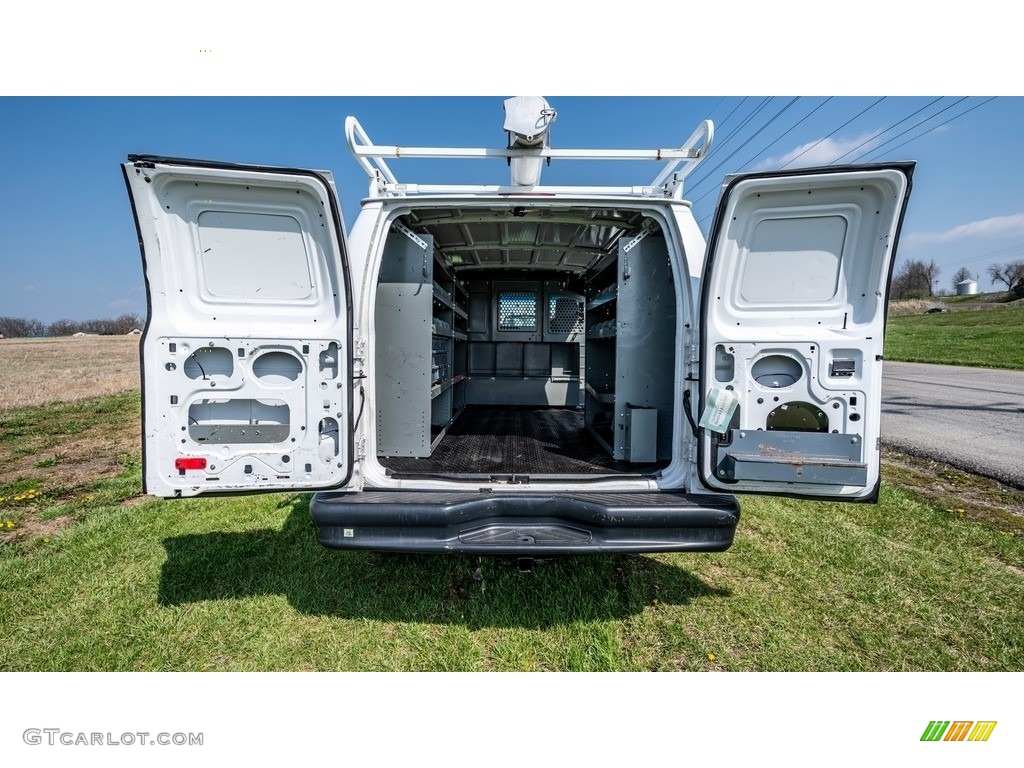 2014 E-Series Van E250 Cargo Van - Oxford White / Medium Flint photo #3