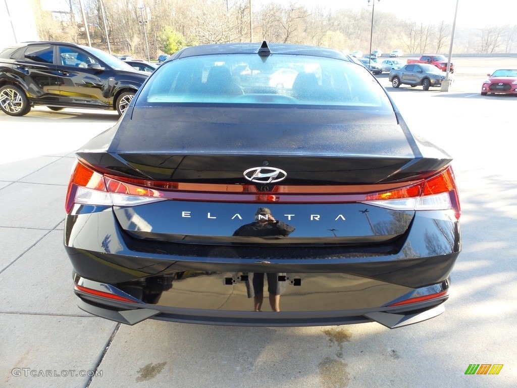 2023 Elantra SEL - Onyx Black / Medium Gray photo #3