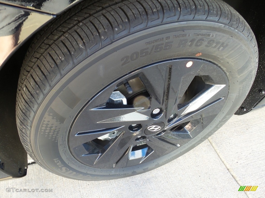 2023 Elantra SEL - Onyx Black / Medium Gray photo #9