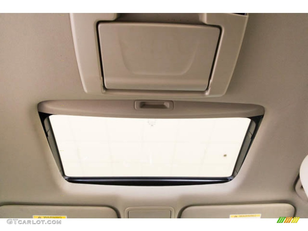 2021 Honda Odyssey Touring Sunroof Photos