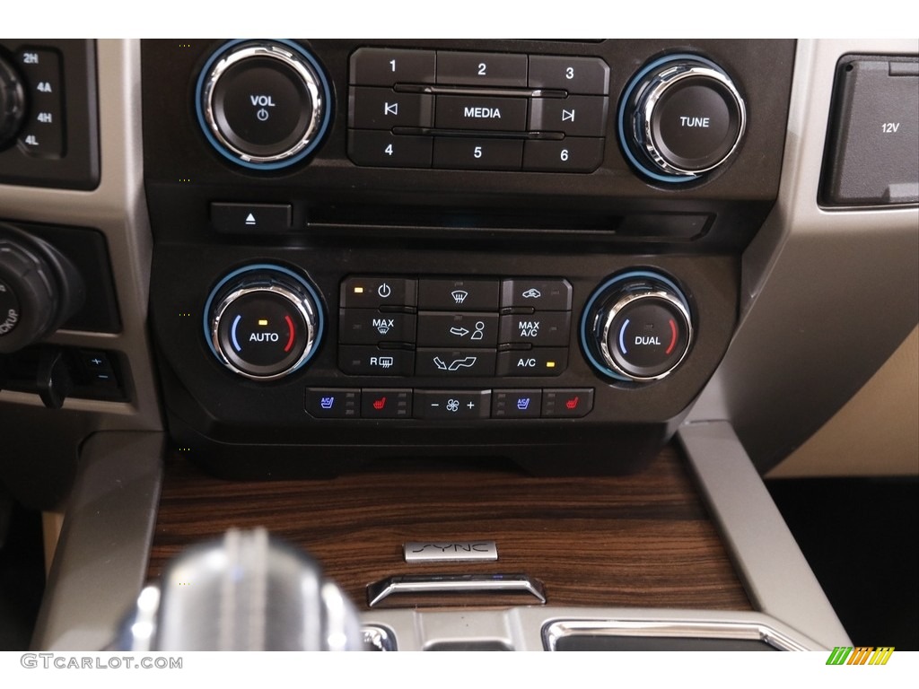 2017 F150 Lariat SuperCrew 4X4 - Oxford White / Light Camel photo #16