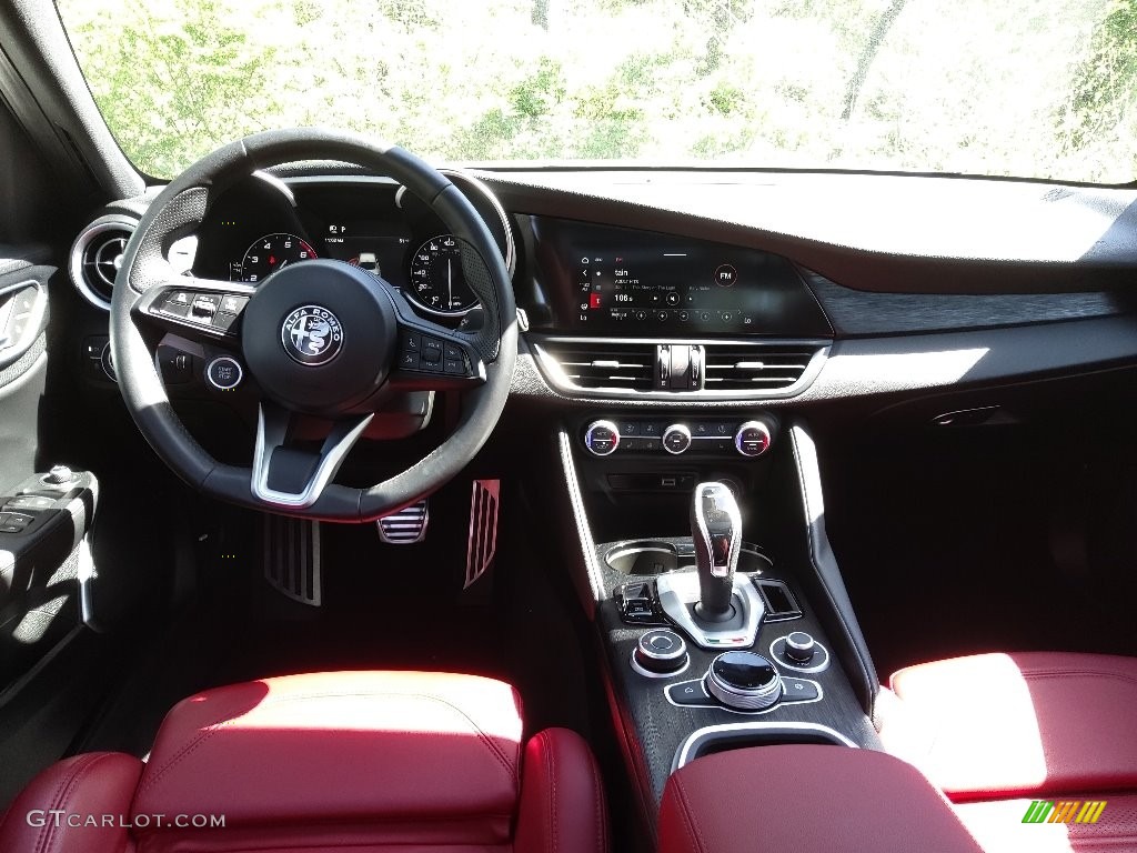 2022 Giulia Sprint - Alfa White / Black photo #20
