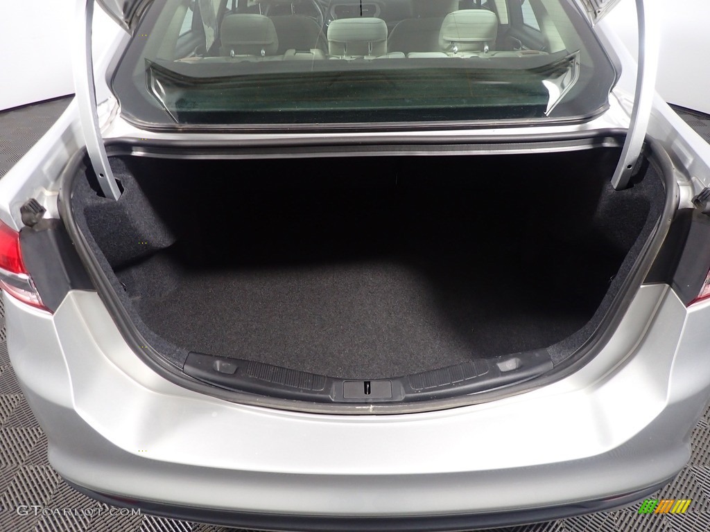 2018 Fusion S - Ingot Silver / Medium Light Stone photo #15