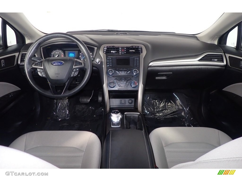 2018 Fusion S - Ingot Silver / Medium Light Stone photo #22