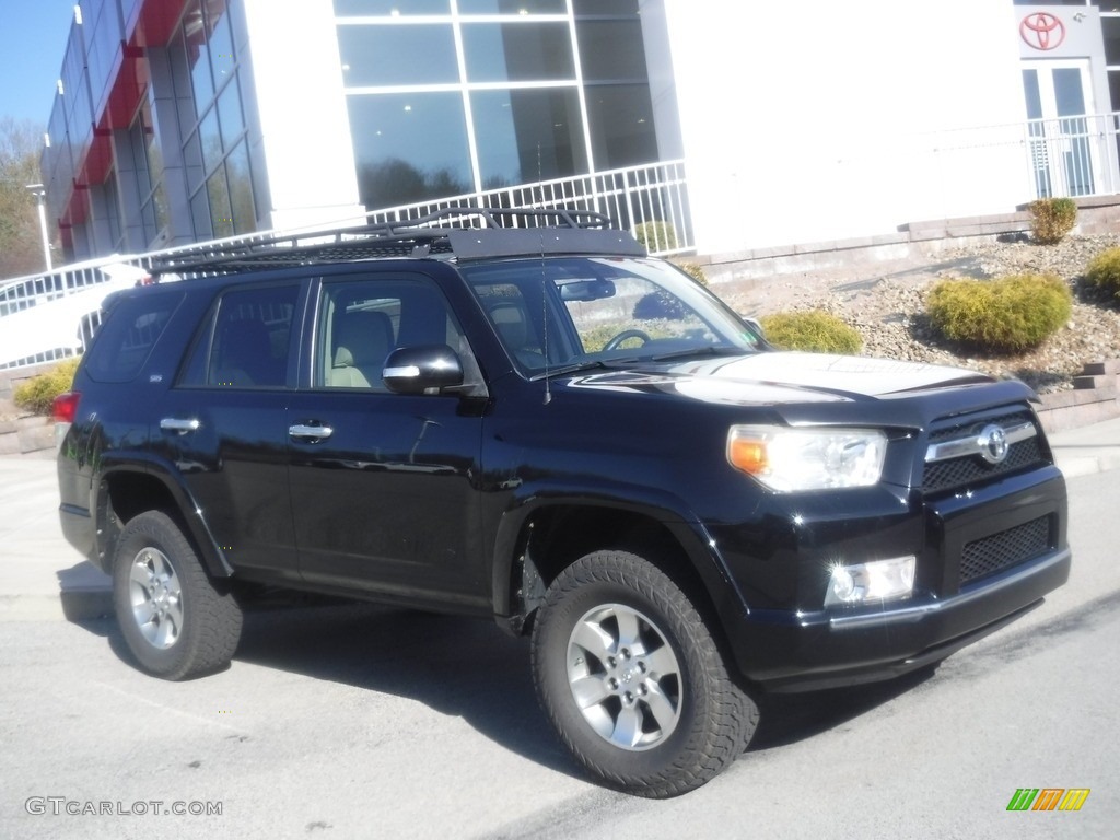2013 4Runner SR5 4x4 - Black / Sand Beige Leather photo #1