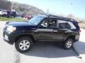 Black - 4Runner SR5 4x4 Photo No. 14