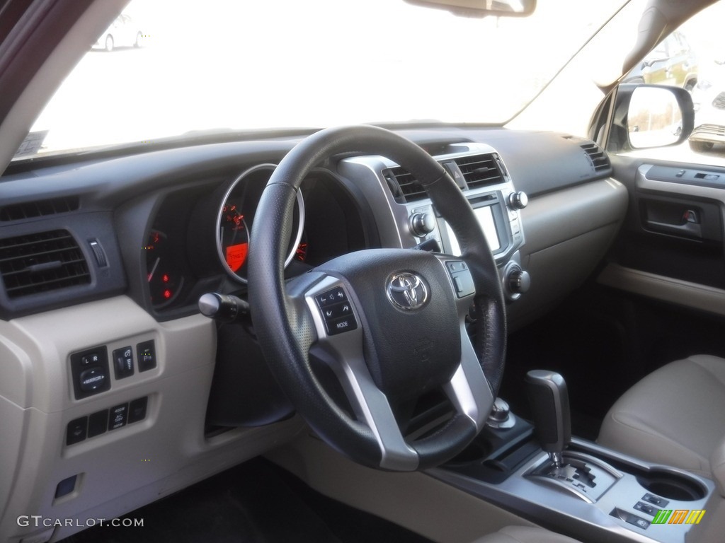 2013 4Runner SR5 4x4 - Black / Sand Beige Leather photo #20