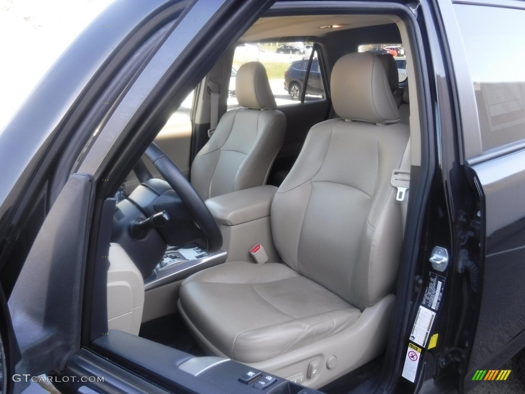 2013 4Runner SR5 4x4 - Black / Sand Beige Leather photo #22