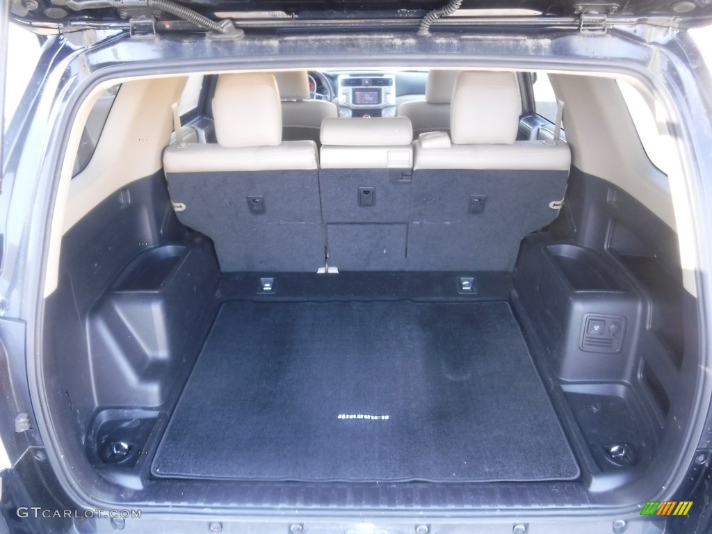 2013 4Runner SR5 4x4 - Black / Sand Beige Leather photo #29