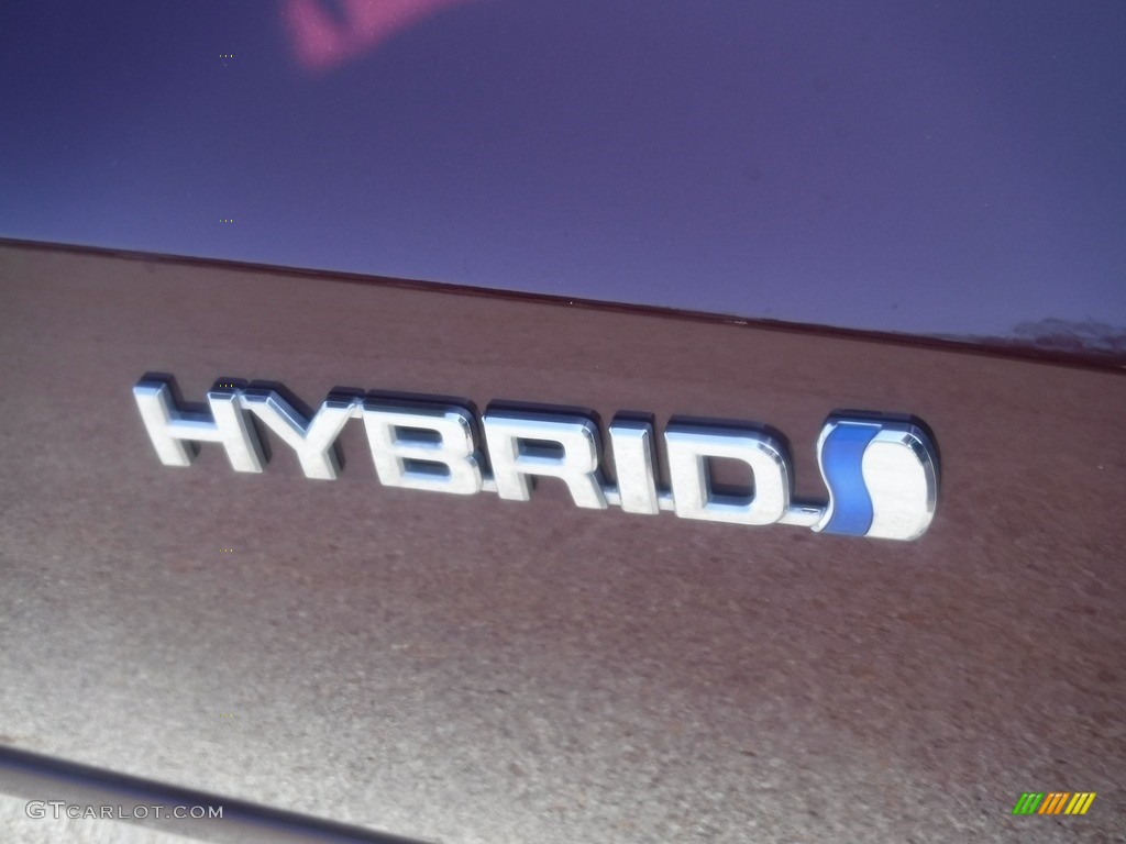 2019 Highlander Hybrid Limited AWD - Ooh La La Rouge Mica / Almond photo #10