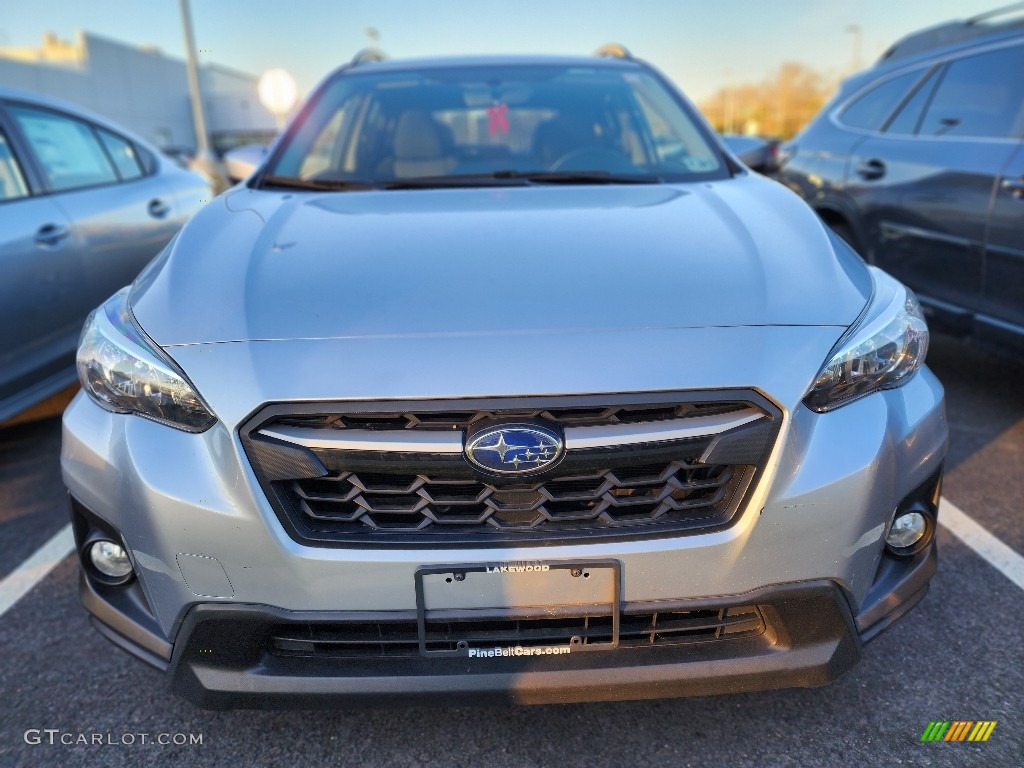 2019 Crosstrek 2.0i Premium - Ice Silver Metallic / Black photo #2