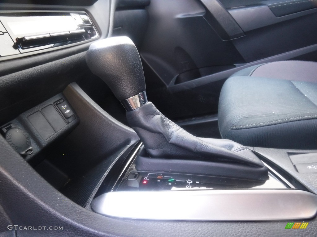 2018 Corolla LE - Slate Metallic / Black photo #18