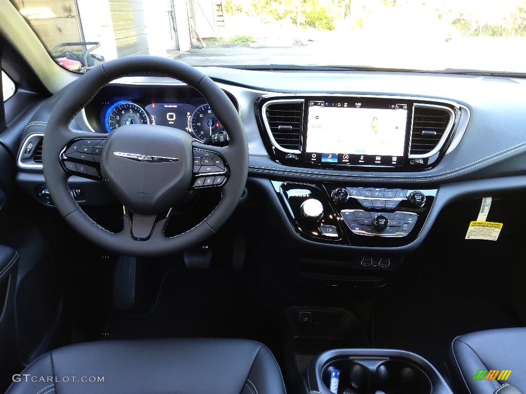 2023 Chrysler Pacifica Touring L AWD Black Dashboard Photo #145922014