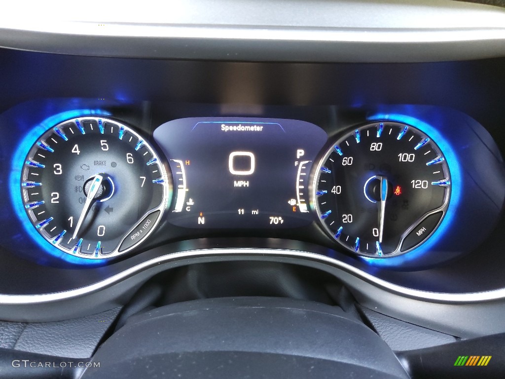 2023 Chrysler Pacifica Touring L AWD Gauges Photo #145922083