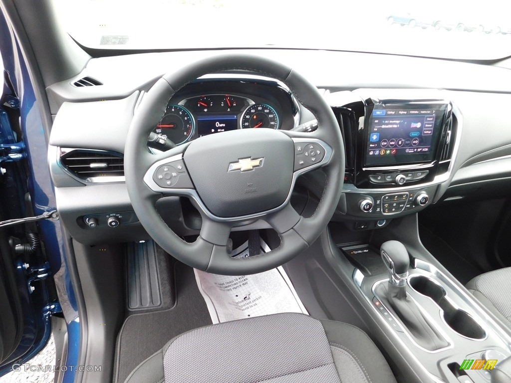 2023 Chevrolet Traverse LT AWD Jet Black Dashboard Photo #145924759