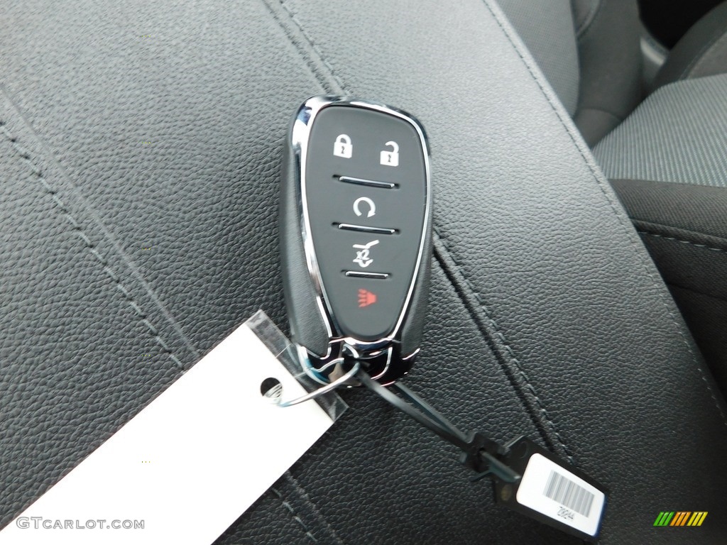 2023 Chevrolet Traverse LT AWD Keys Photos