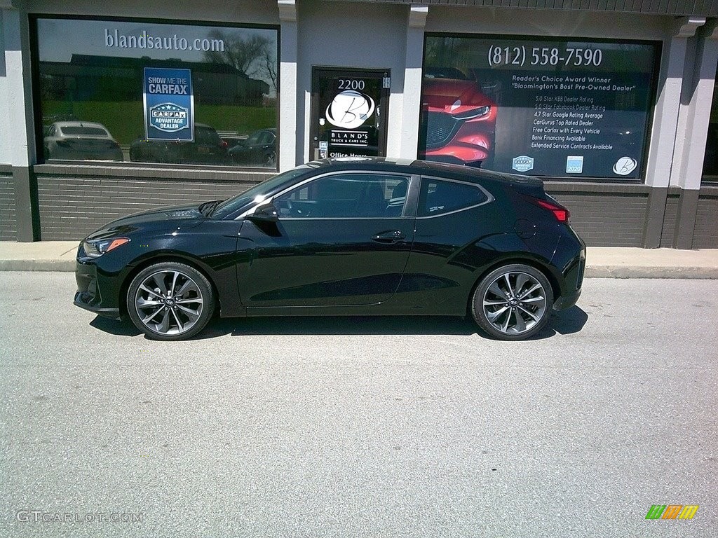 Ultra Black Hyundai Veloster