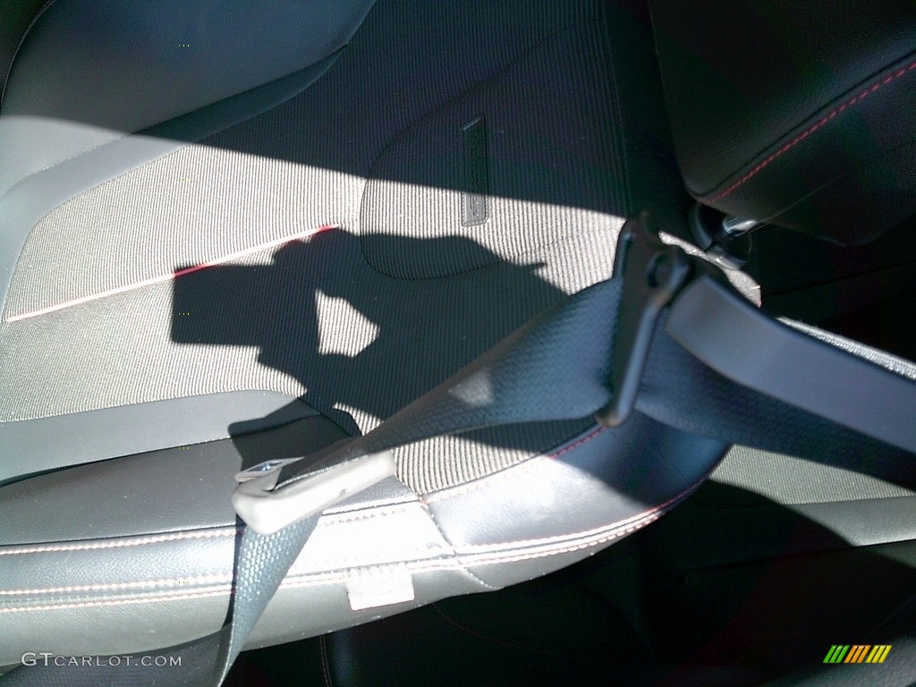 2020 Veloster 2.0 - Ultra Black / Black photo #11