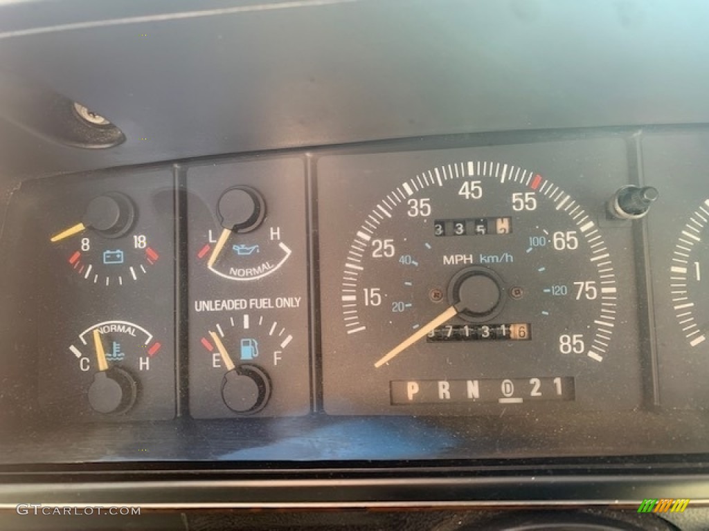 1989 Ford F250 XLT Lariat Regular Cab Gauges Photo #145927108