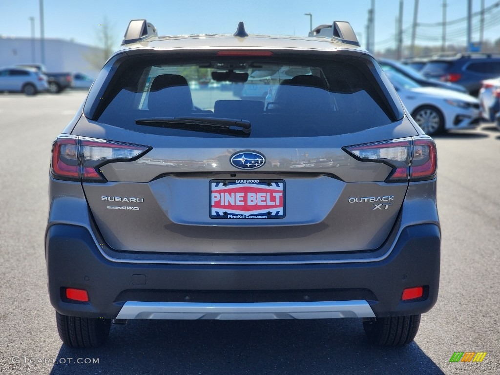 2023 Outback Limited XT - Brilliant Bronze Metallic / Slate Black photo #5