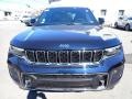 Midnight Sky - Grand Cherokee Overland 4x4 Photo No. 9