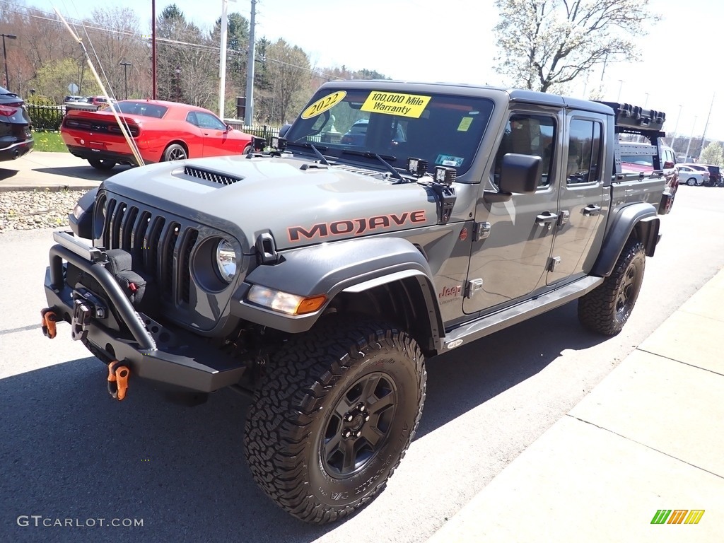 2022 Gladiator Mojave 4x4 - Sting-Gray / Black photo #4