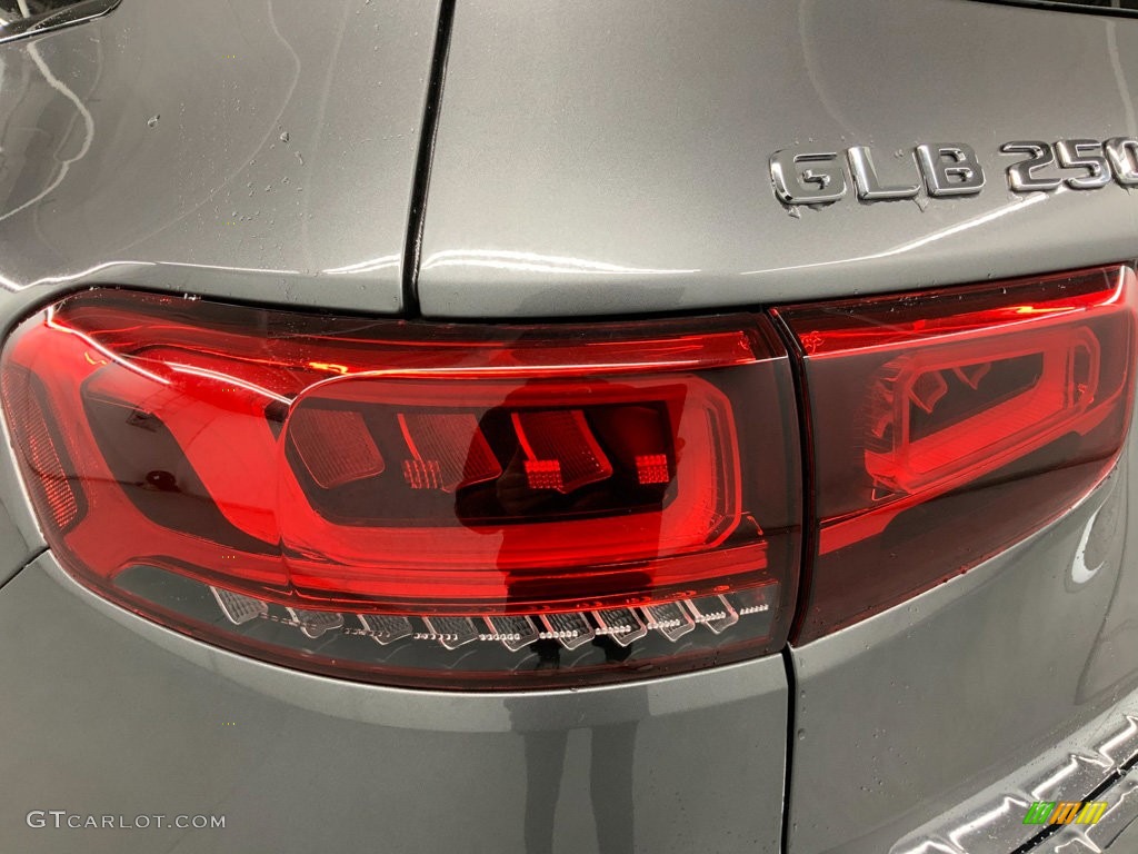 2020 GLB 250 - Mountain Grey Metallic / Black photo #12