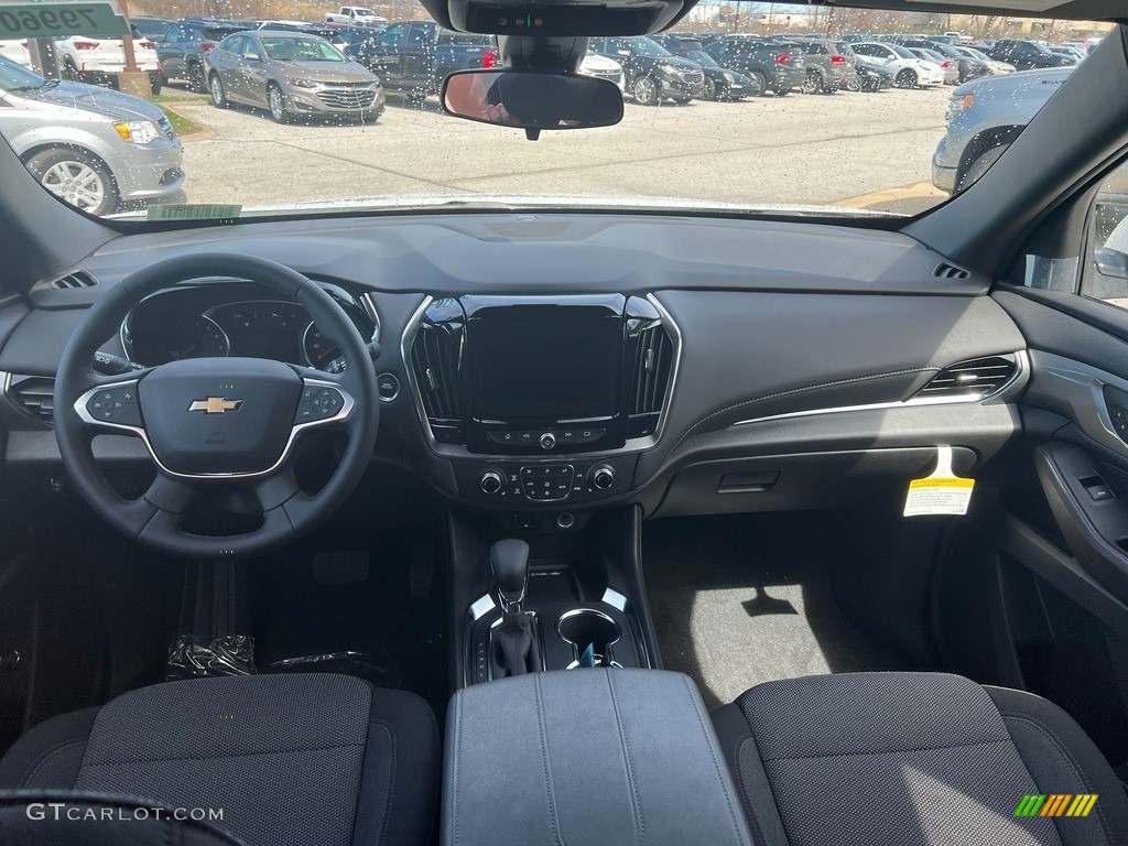 2023 Traverse LT - Iridescent Pearl Tricoat / Jet Black photo #4