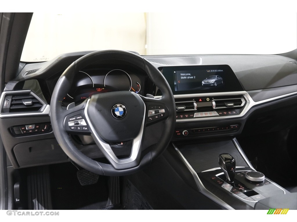 2020 3 Series 330i xDrive Sedan - Alpine White / Black photo #6