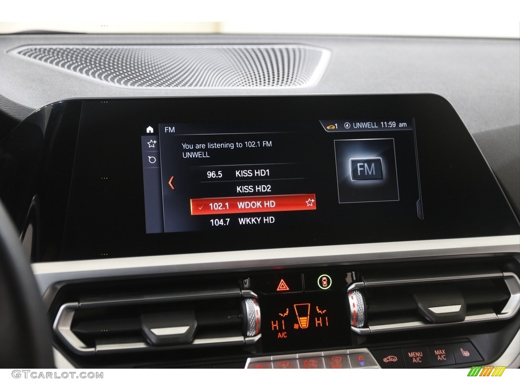 2020 3 Series 330i xDrive Sedan - Alpine White / Black photo #11