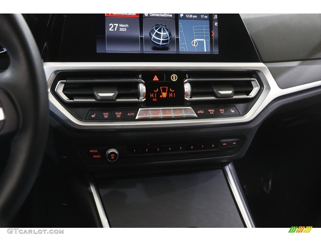 2020 3 Series 330i xDrive Sedan - Alpine White / Black photo #14