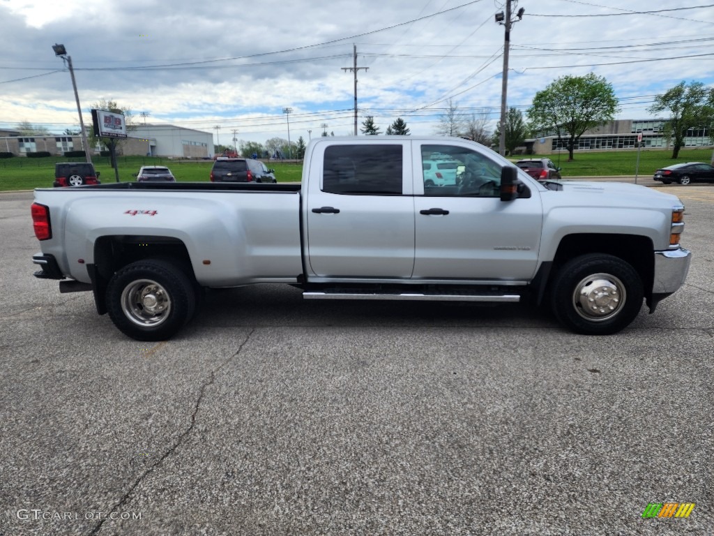 Silver Ice Metallic 2018 Chevrolet Silverado 3500HD Work Truck Crew Cab 4x4 Exterior Photo #145938275