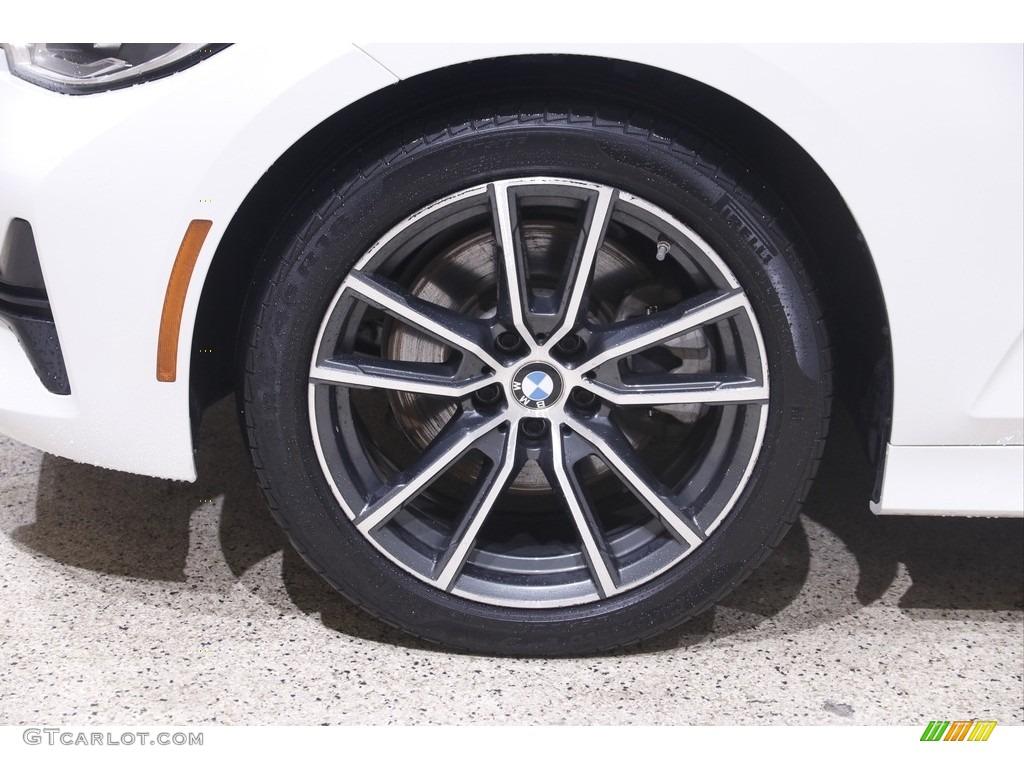2020 3 Series 330i xDrive Sedan - Alpine White / Black photo #23