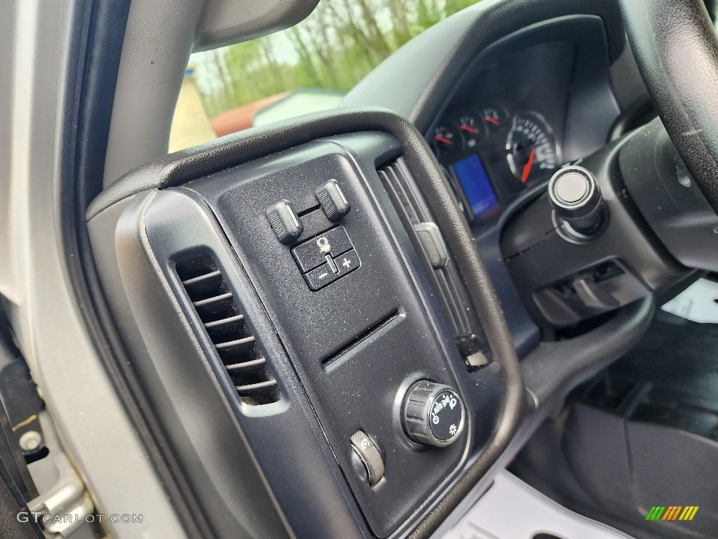 2018 Silverado 3500HD Work Truck Crew Cab 4x4 - Silver Ice Metallic / Dark Ash/Jet Black photo #16