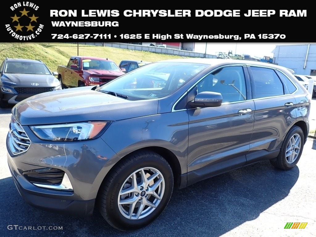 Carbonized Gray Metallic Ford Edge