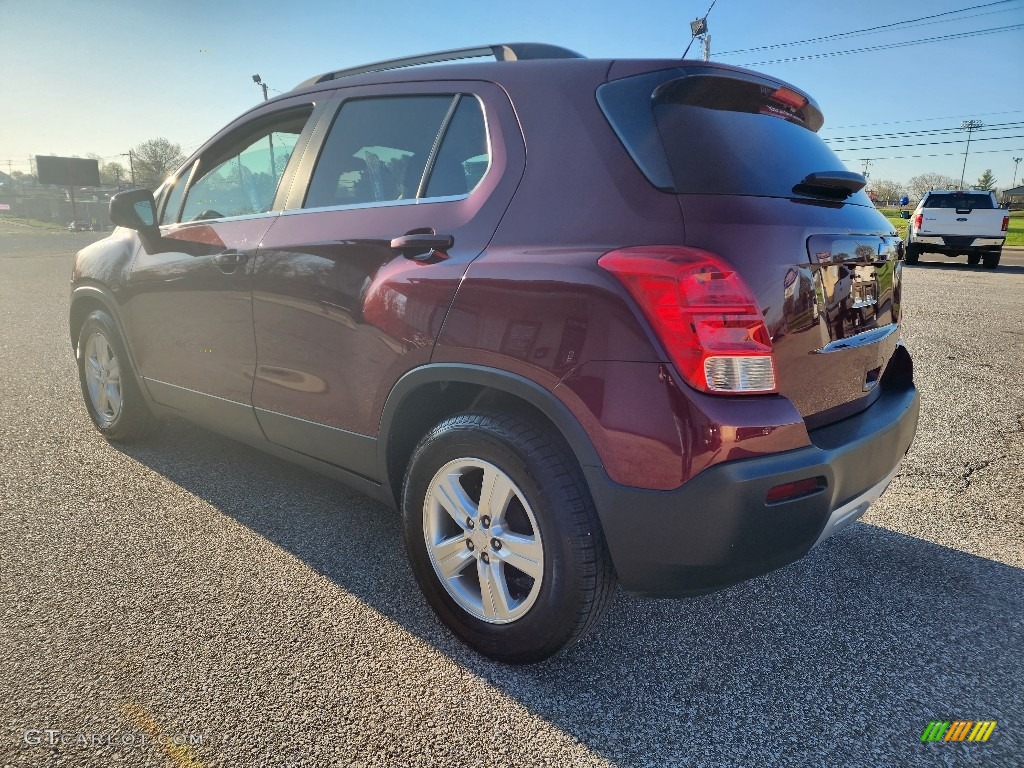 2016 Trax LT - Crimson Metallic / Jet Black/Light Titanium photo #5