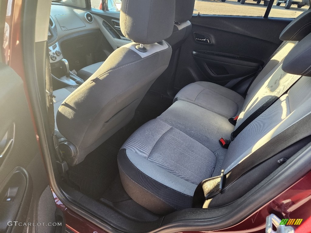 2016 Trax LT - Crimson Metallic / Jet Black/Light Titanium photo #10