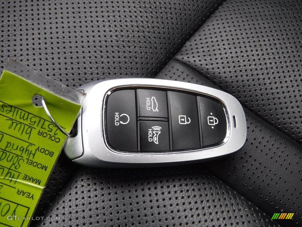 2020 Hyundai Sonata Limited Hybrid Keys Photos