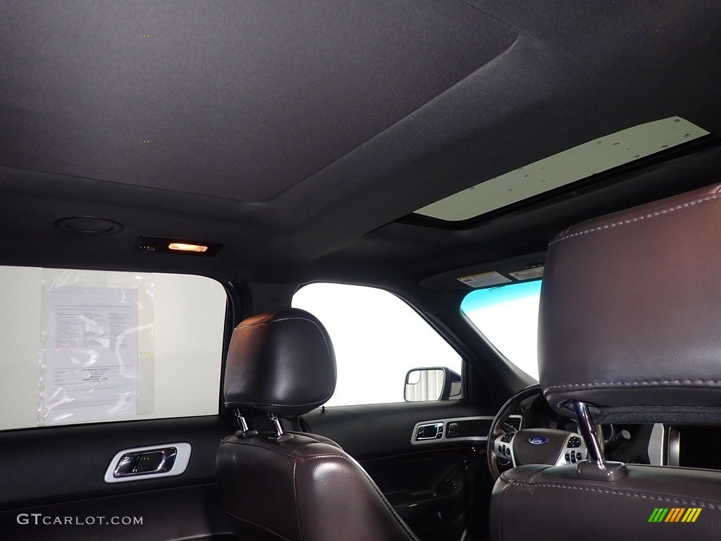 2015 Explorer Limited 4WD - Deep Impact Blue / Charcoal Black photo #2